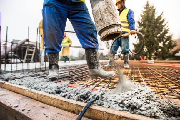 Best Commercial Concrete Contractor  in Mcconnell Af, KS